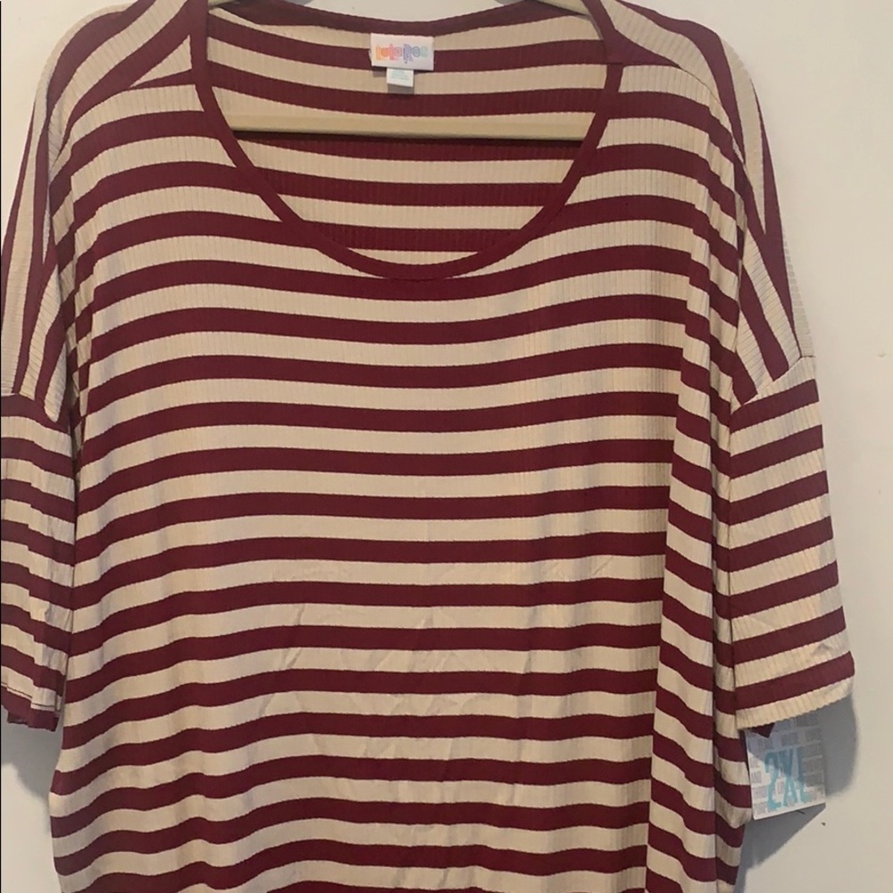 Lularoe 2XL Irma top